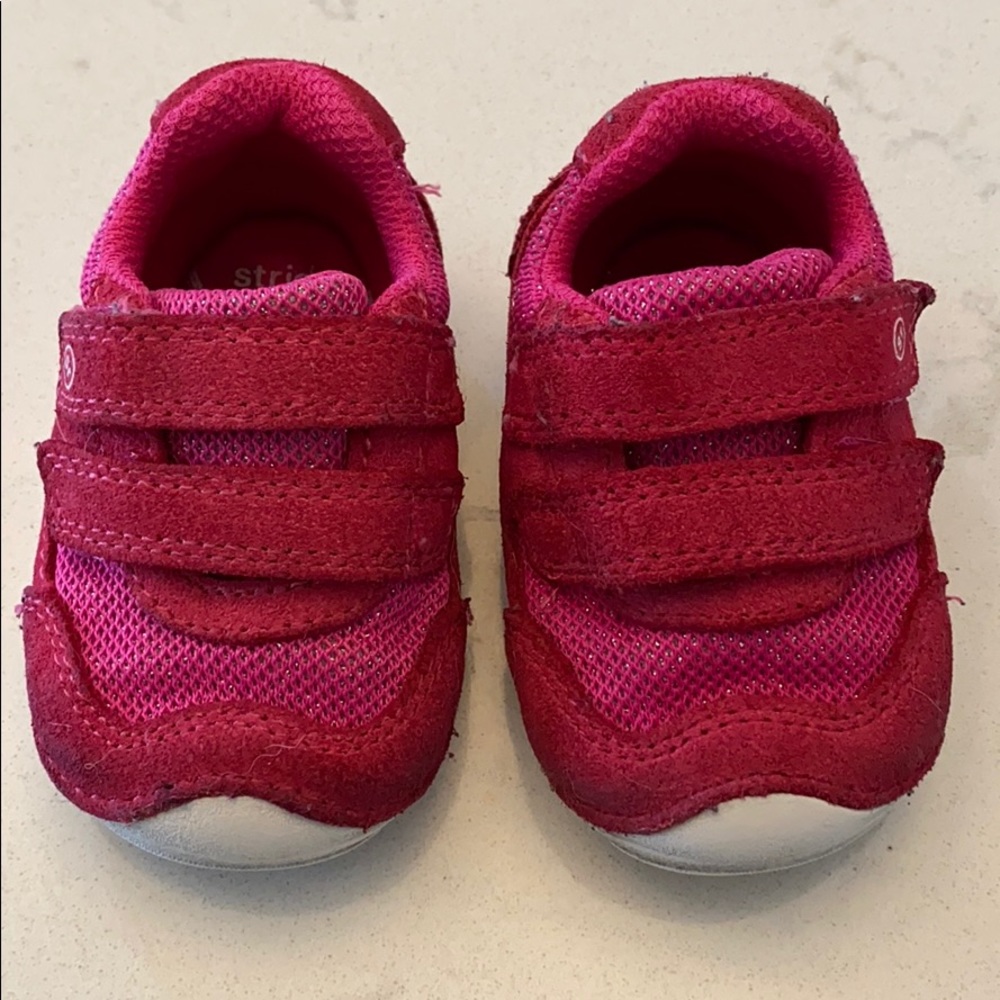 Stride Rite Tennis Shoes Size 3W